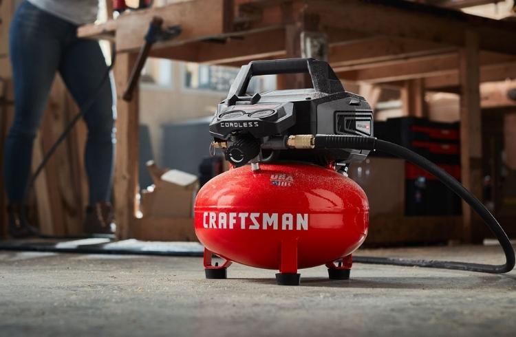 Air Compressors - Portable, Cordless & Corded