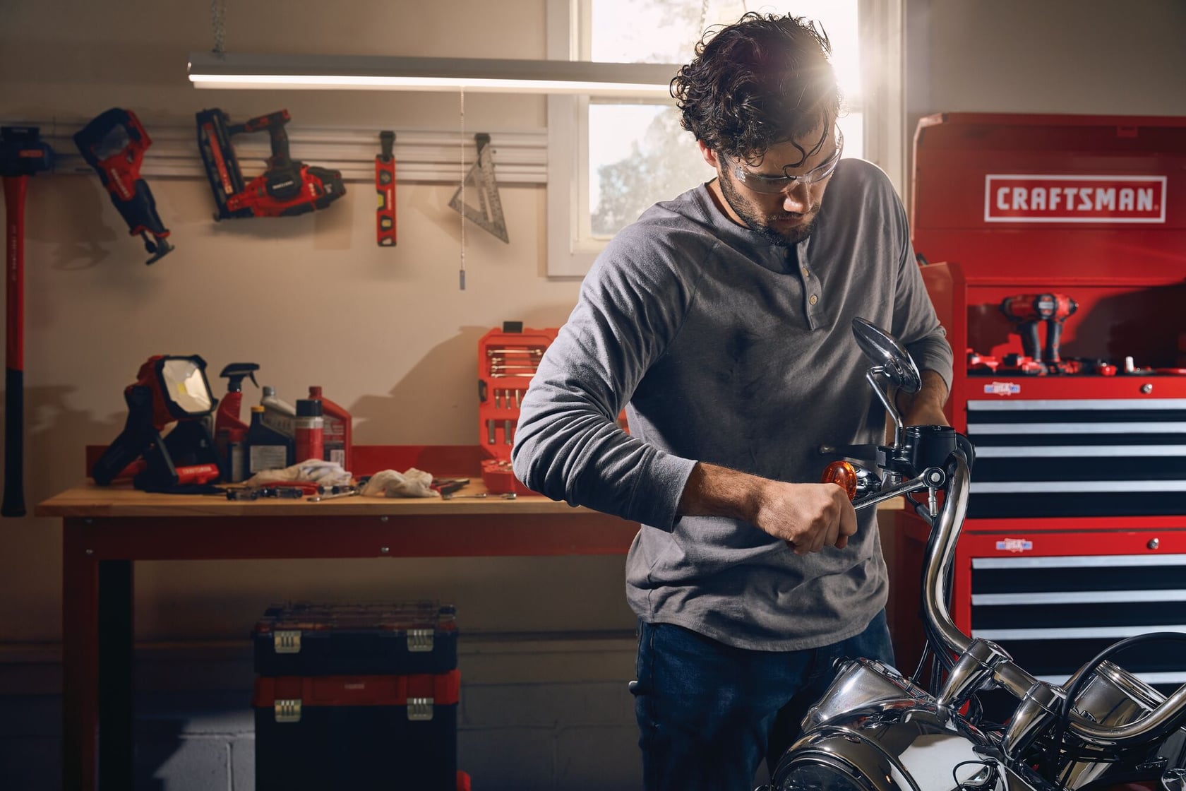 View of CRAFTSMAN Wrenches: Ratchet  being used by consumer