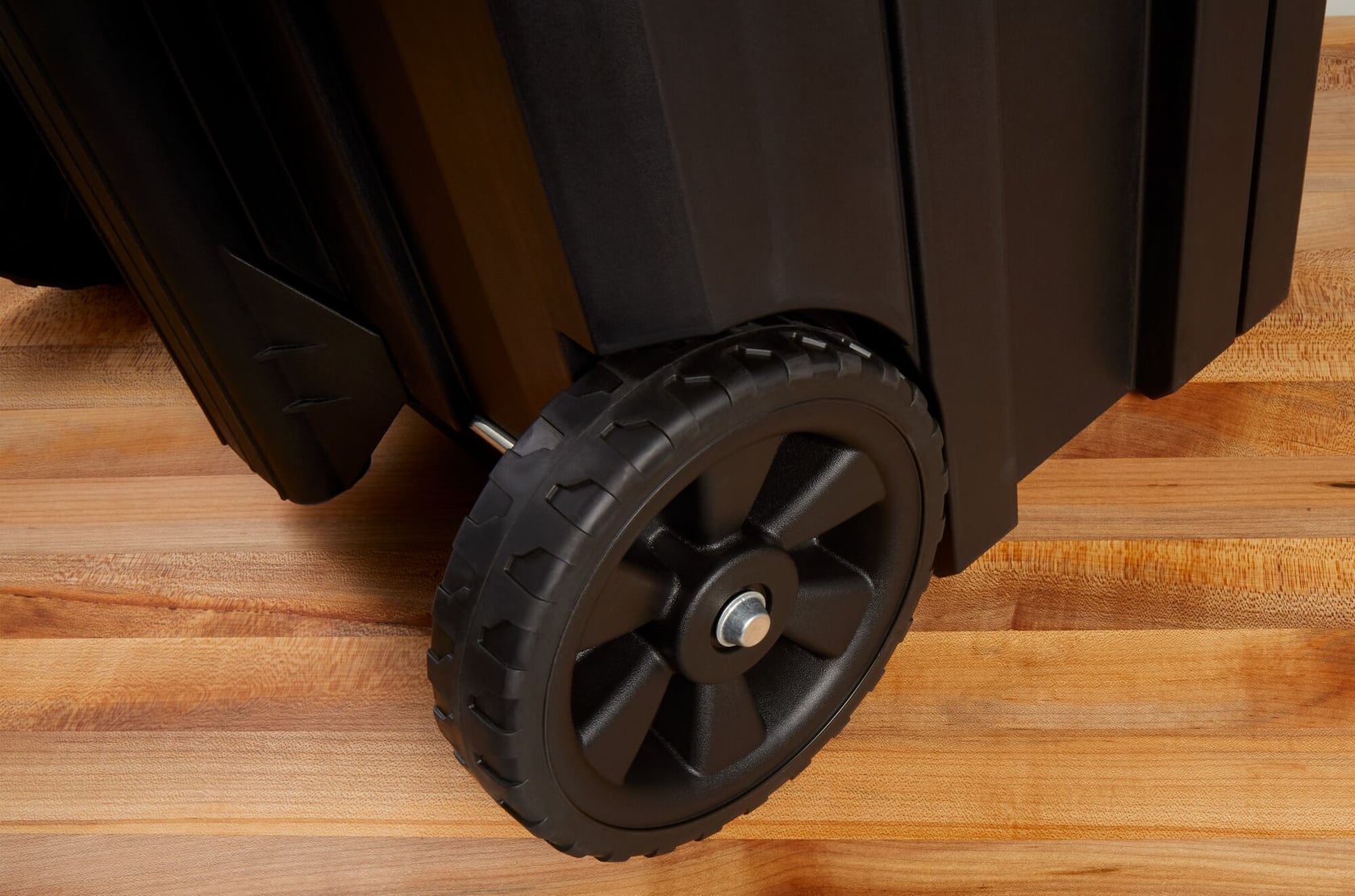 View of CRAFTSMAN Storage: Versastack in environment