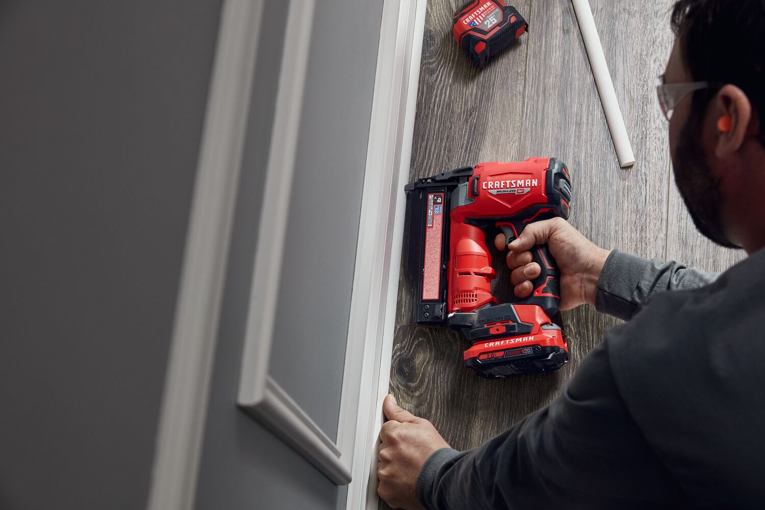 CRAFTSMAN V20 BRUSHLESS RP 23 guage pin nailer in use 